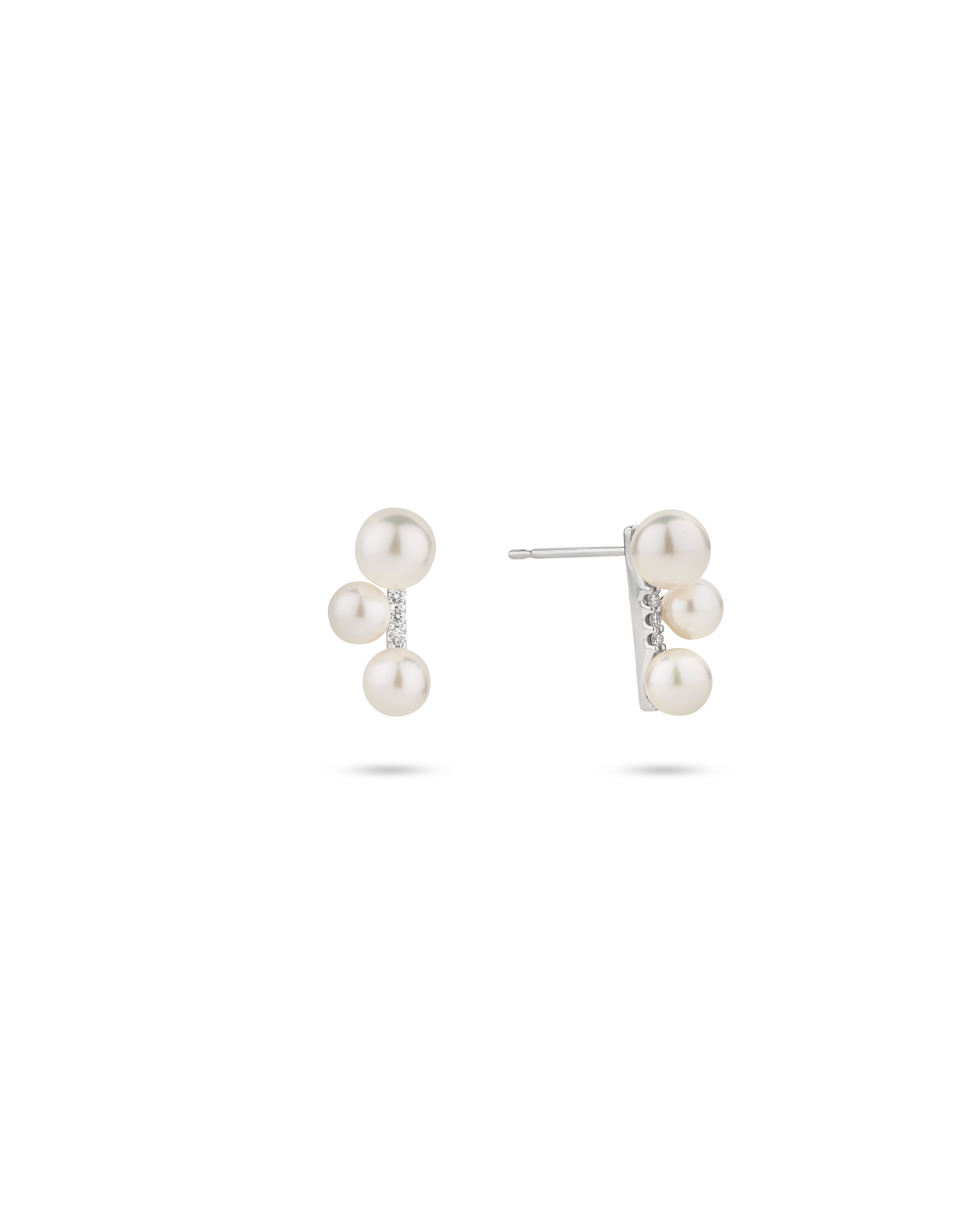 Drop earrings set with 6 carats of platinum-950 Akoya pearls