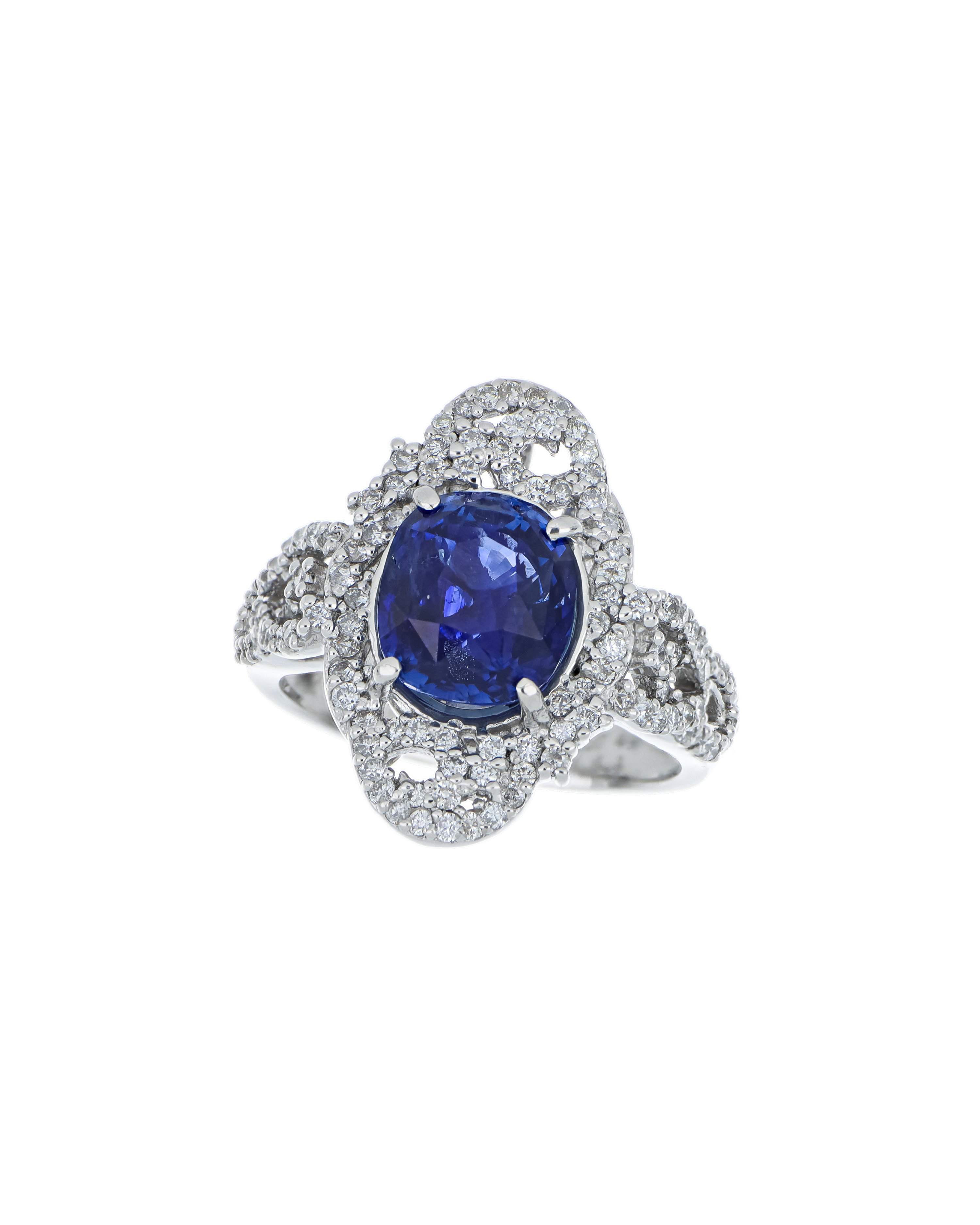 Certified Blue Sapphire Exclusive Ring With Platinum Band