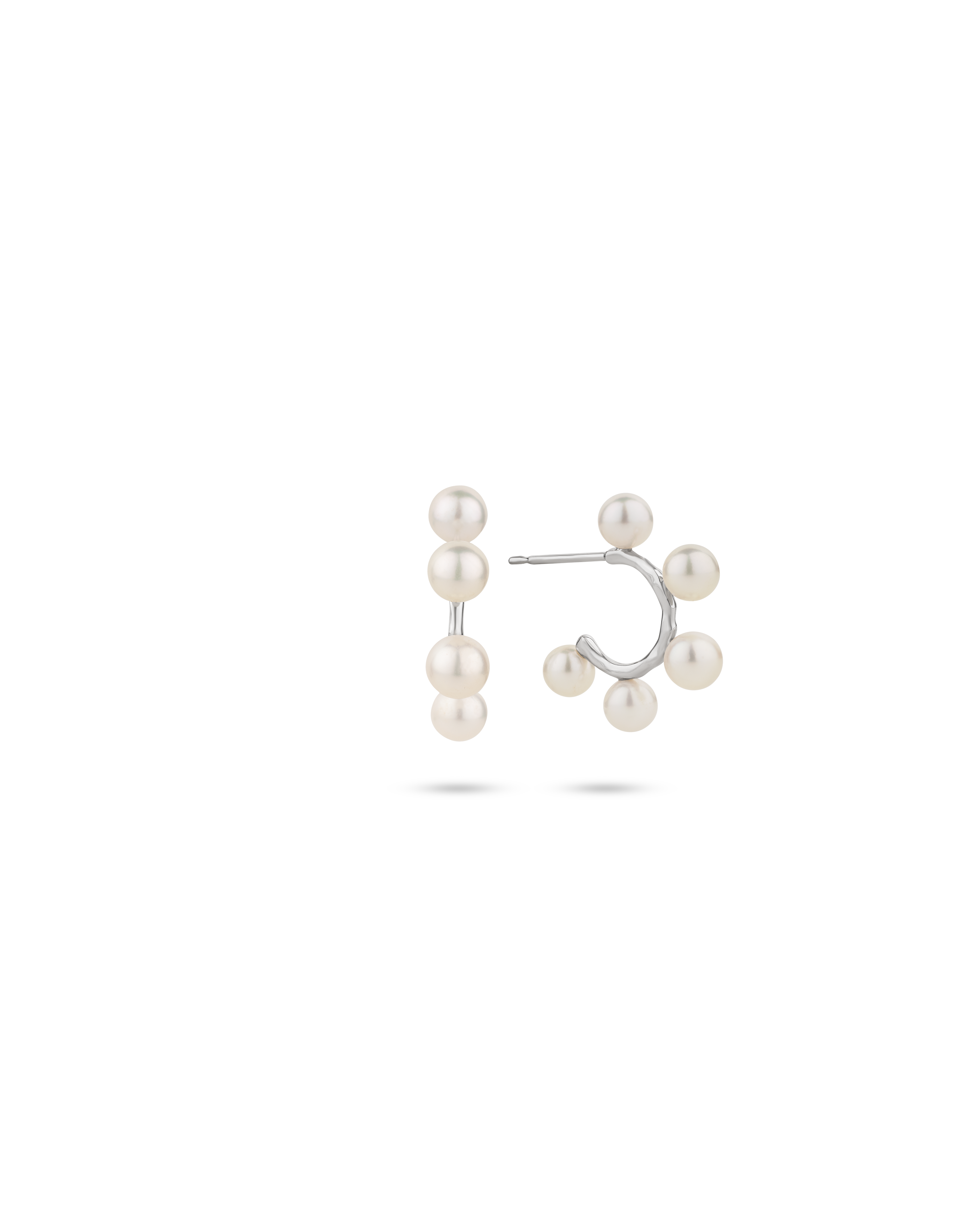 Platinum Akoya Pearl Drop Earrings with 7.6 carats