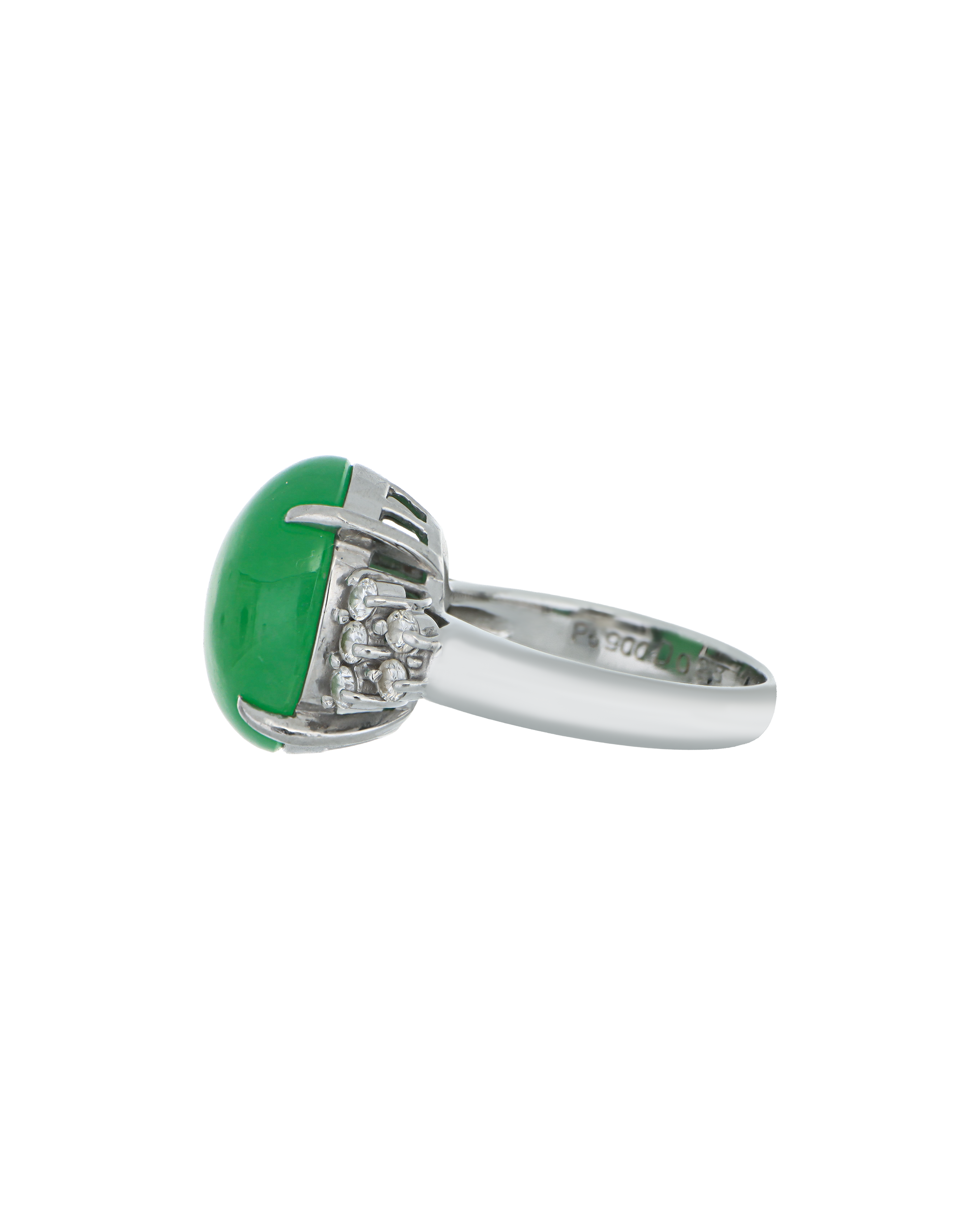 Jade Oval Motif Ring With Bold Platinum Band