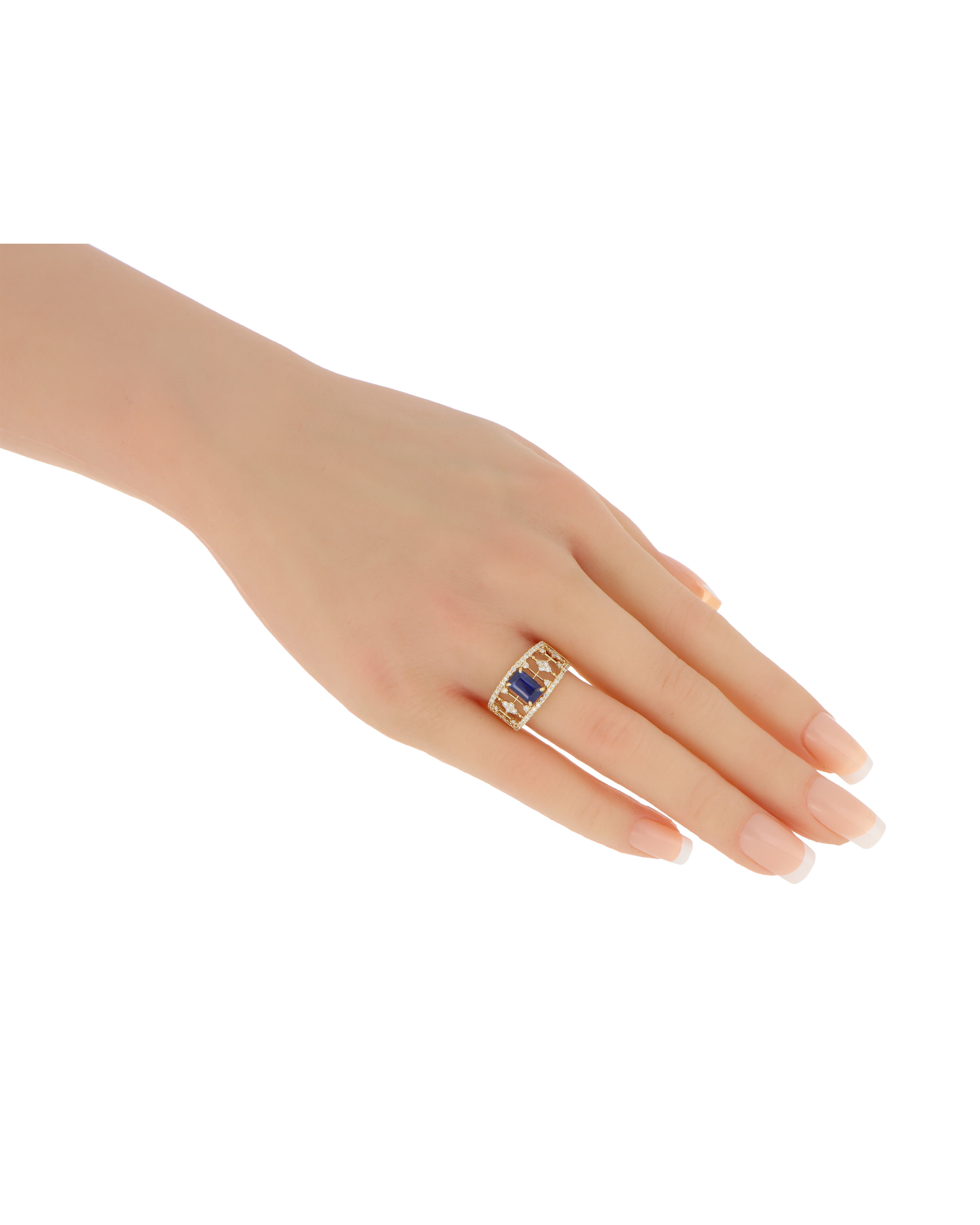 Sapphire Ring in Yellow Gold From Sri Lanka