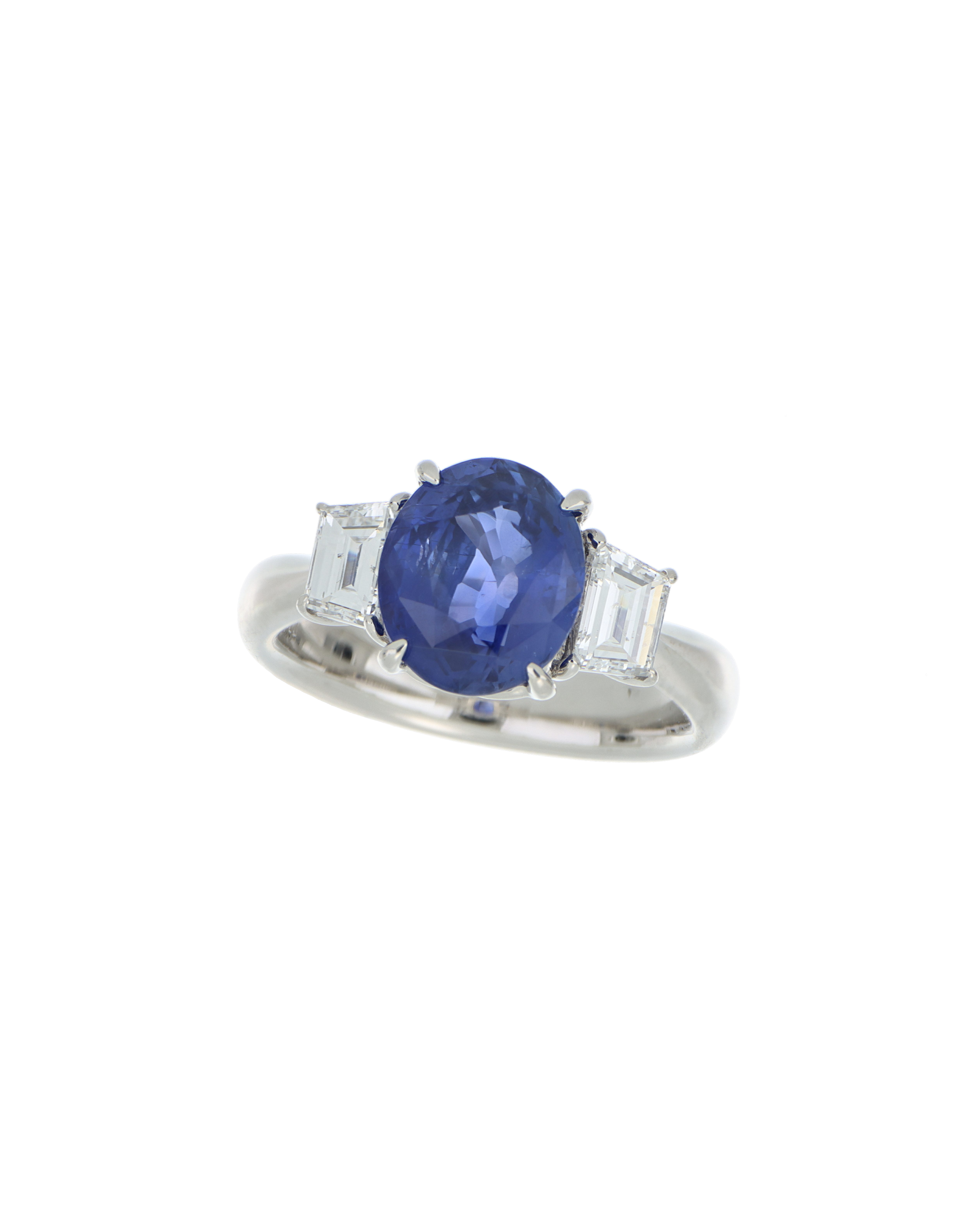 Oval Blue Sapphire Platinum Ring for Proposal Day