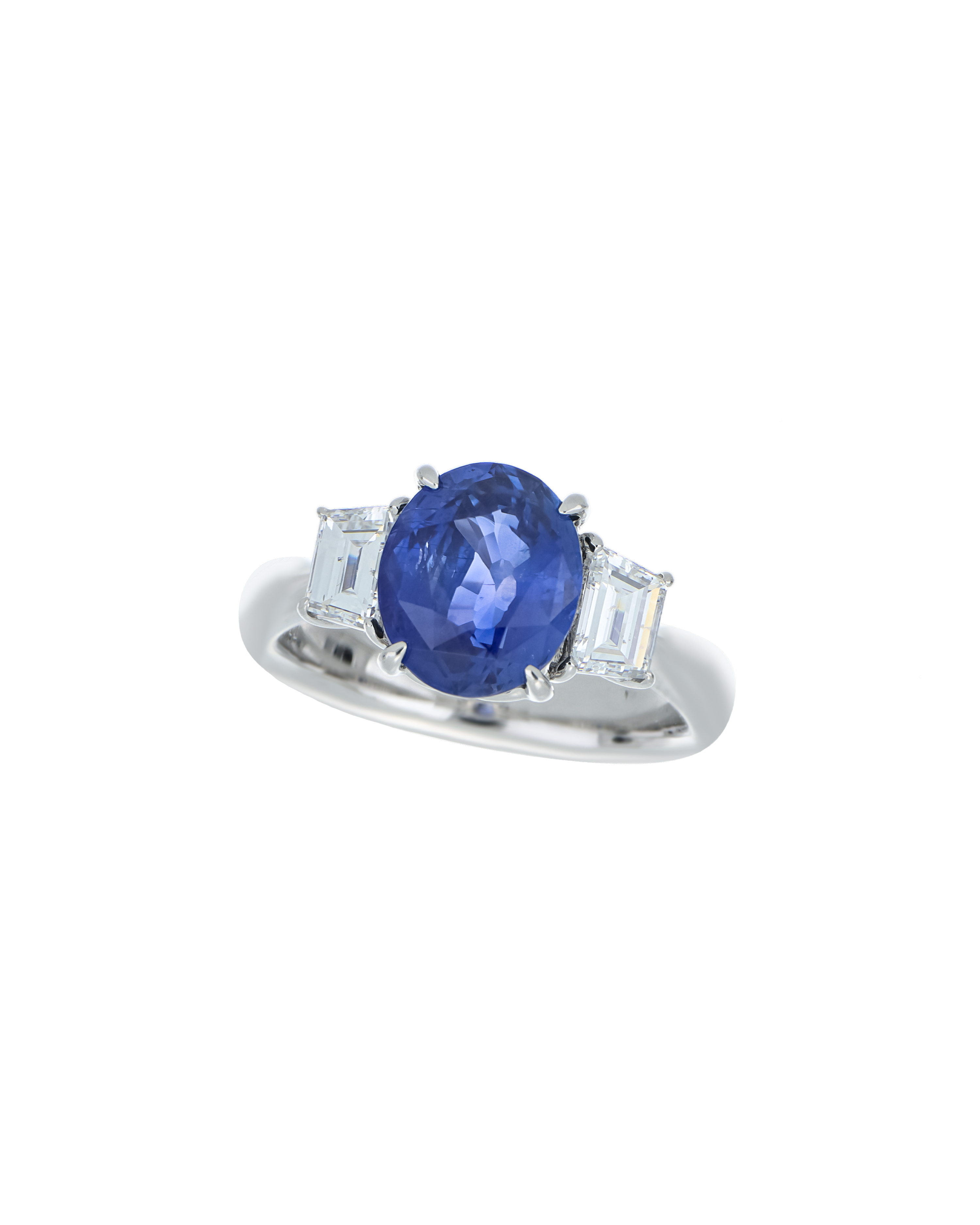 Blue Sapphire Oval Platinum Ring for Proposal Day