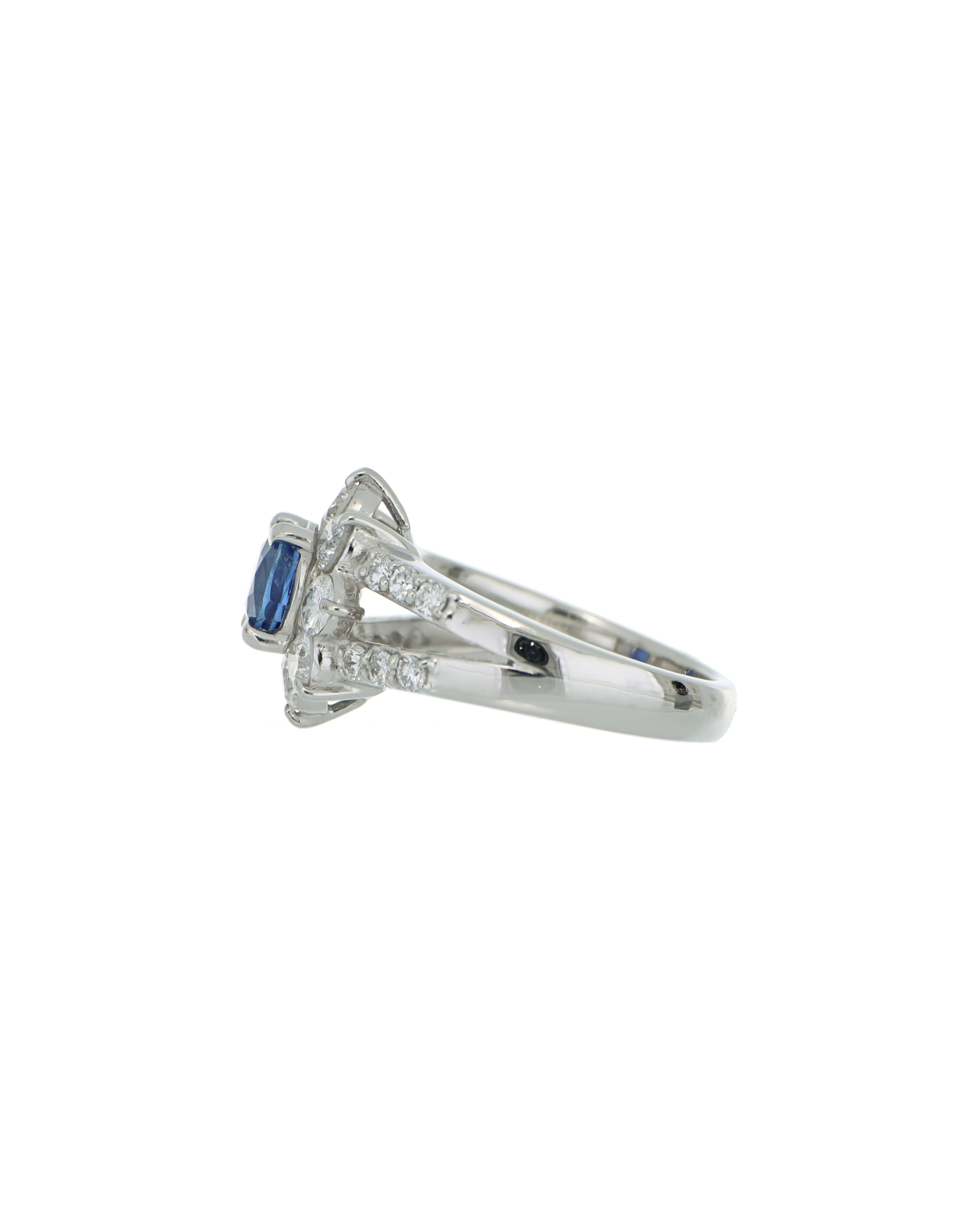 40231  Platinum Blue Sapphire & Diamond Ring  1.11ct Center Stone