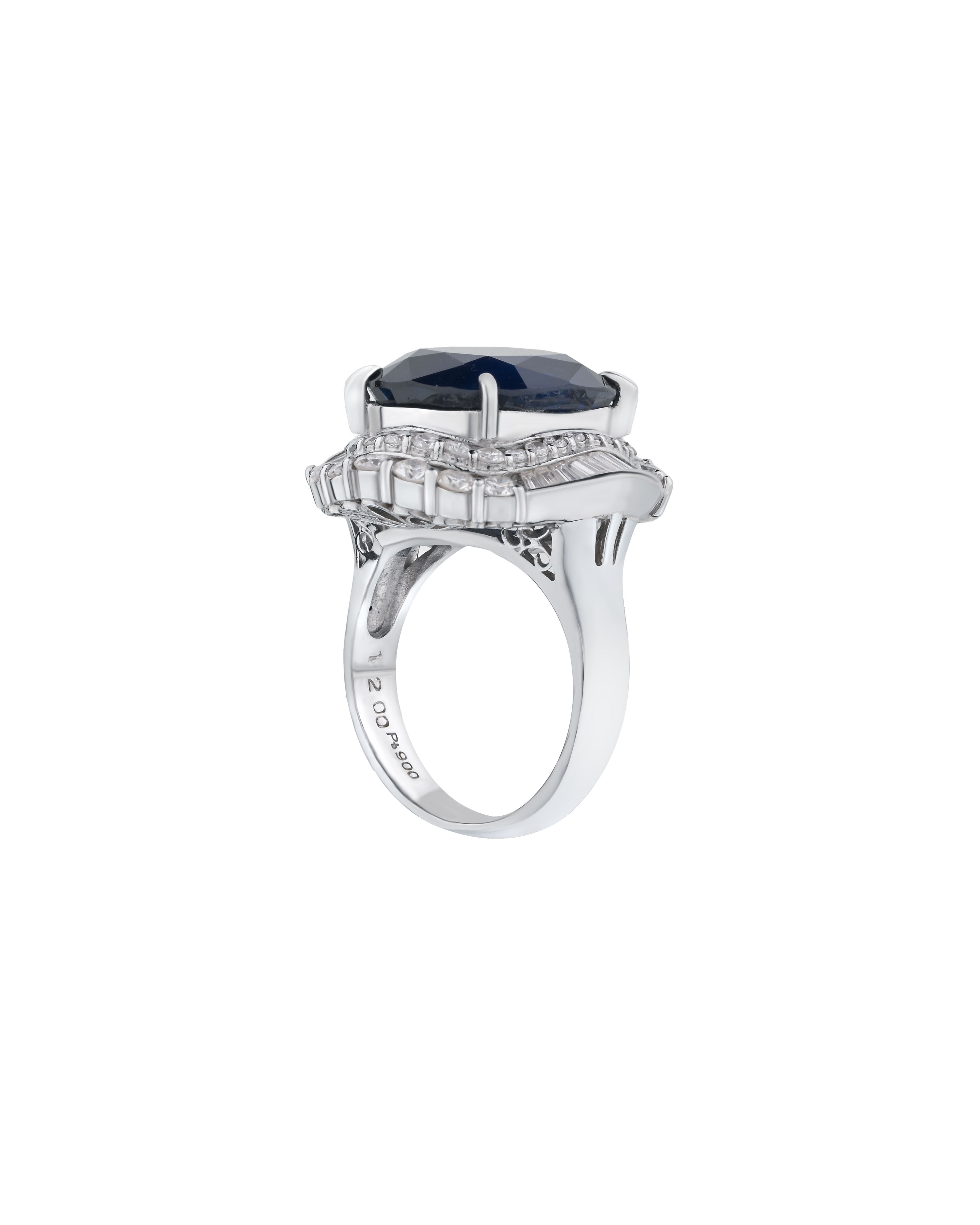 Oval Sapphire Ring with Certified Natural Center Stone