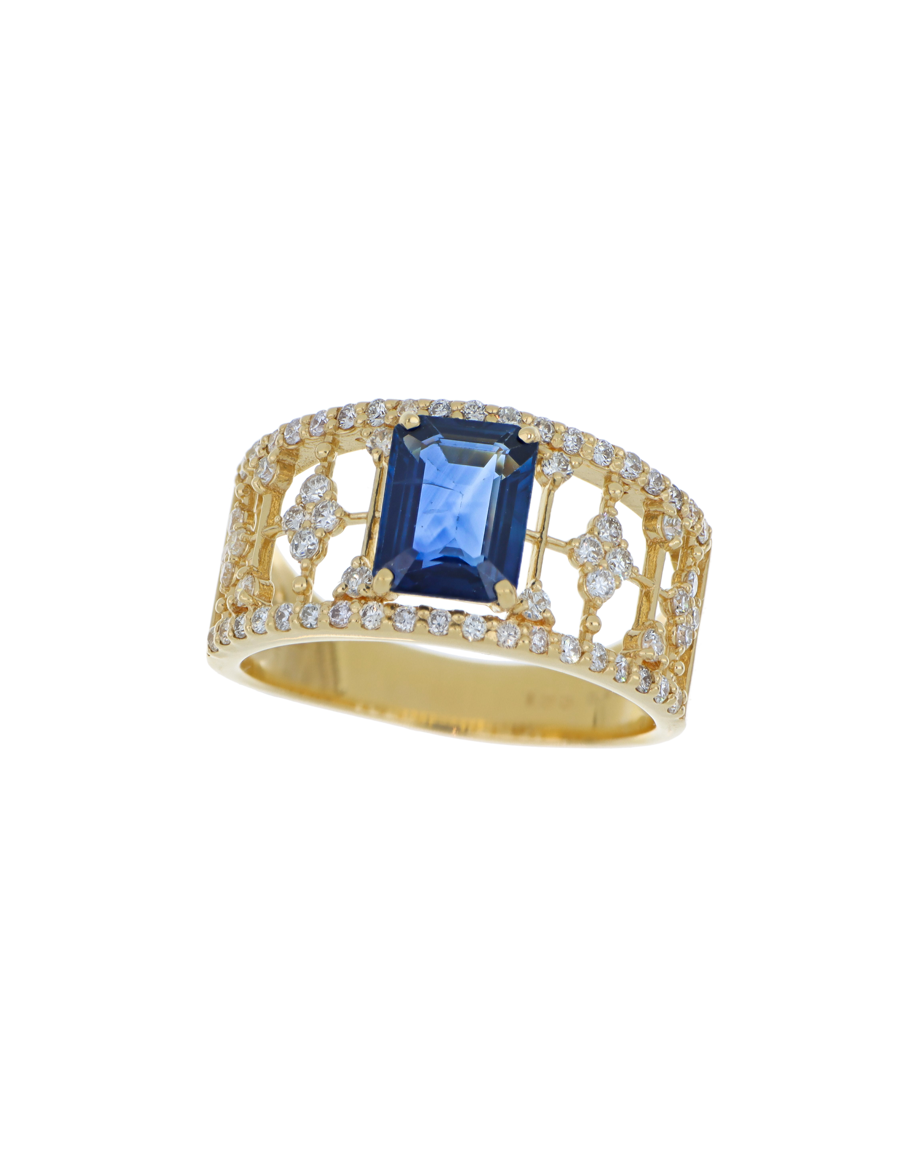 Emerald-Cut Blue Sapphire Ring in Yellow Gold