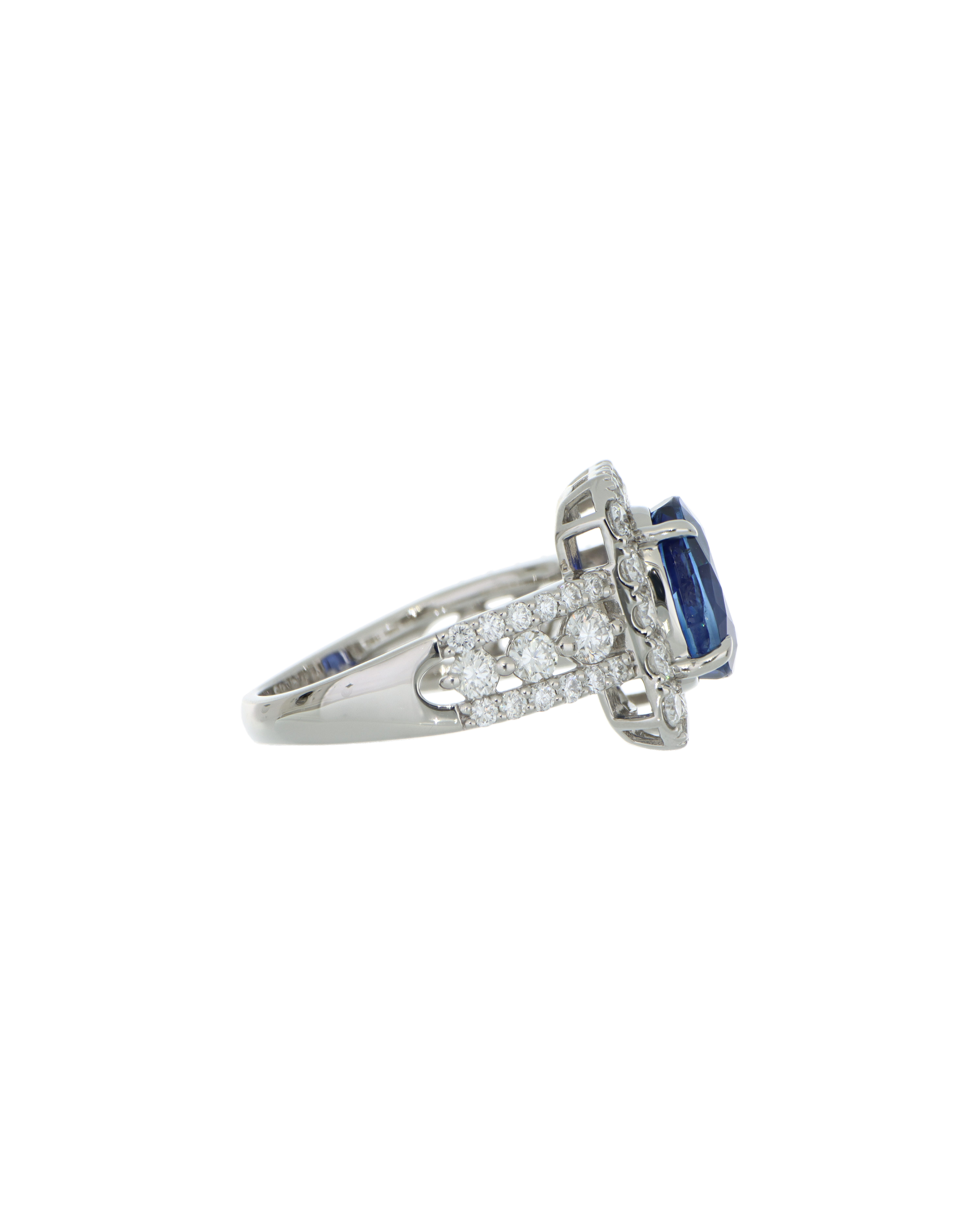 40103 Platinum Pear Sapphire Ring  Diamond Accents – 3.59ct Sapphire