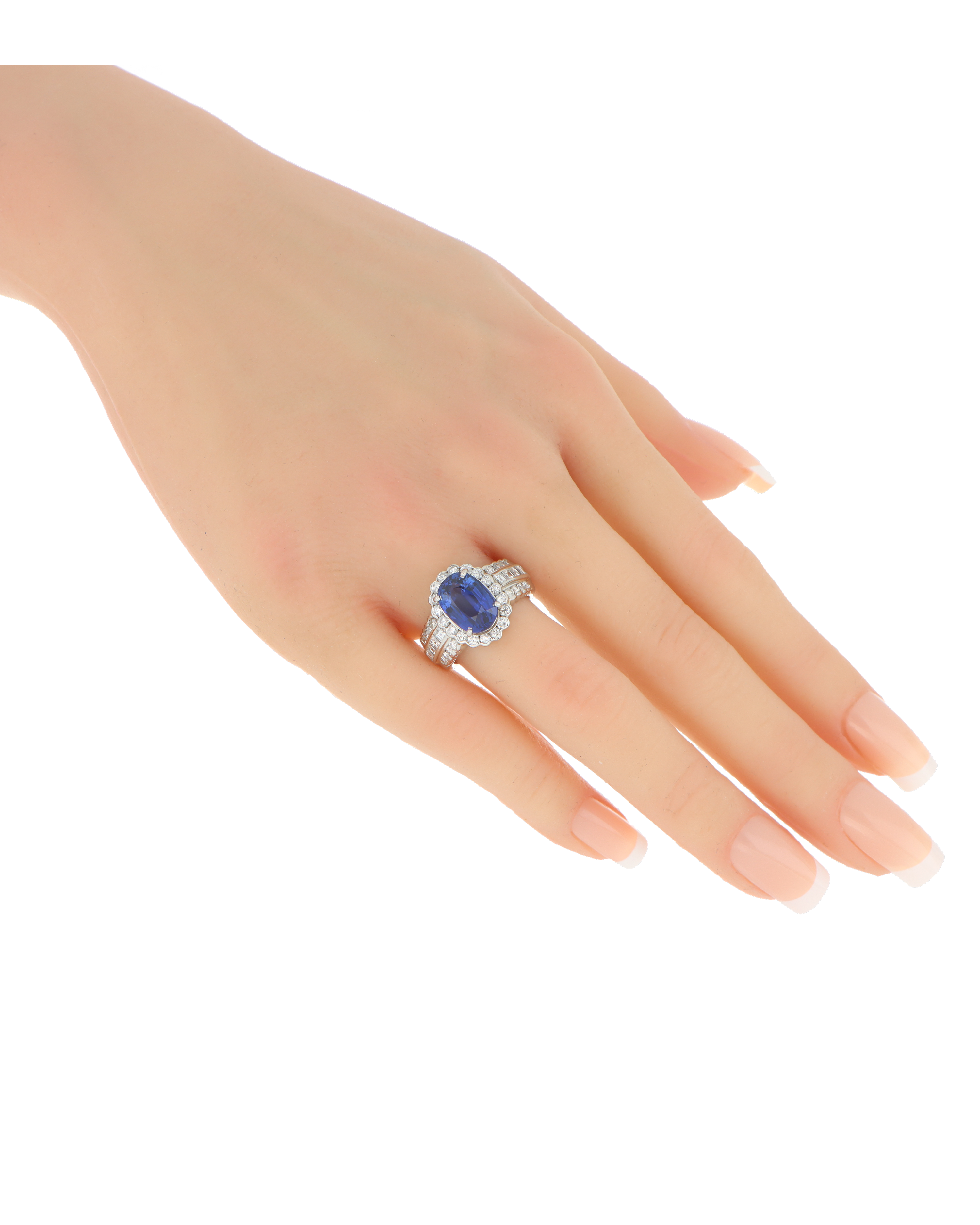 40111 Platinum Oval Sapphire Ring 4.54ct Sapphire - 1.38ct Diamonds