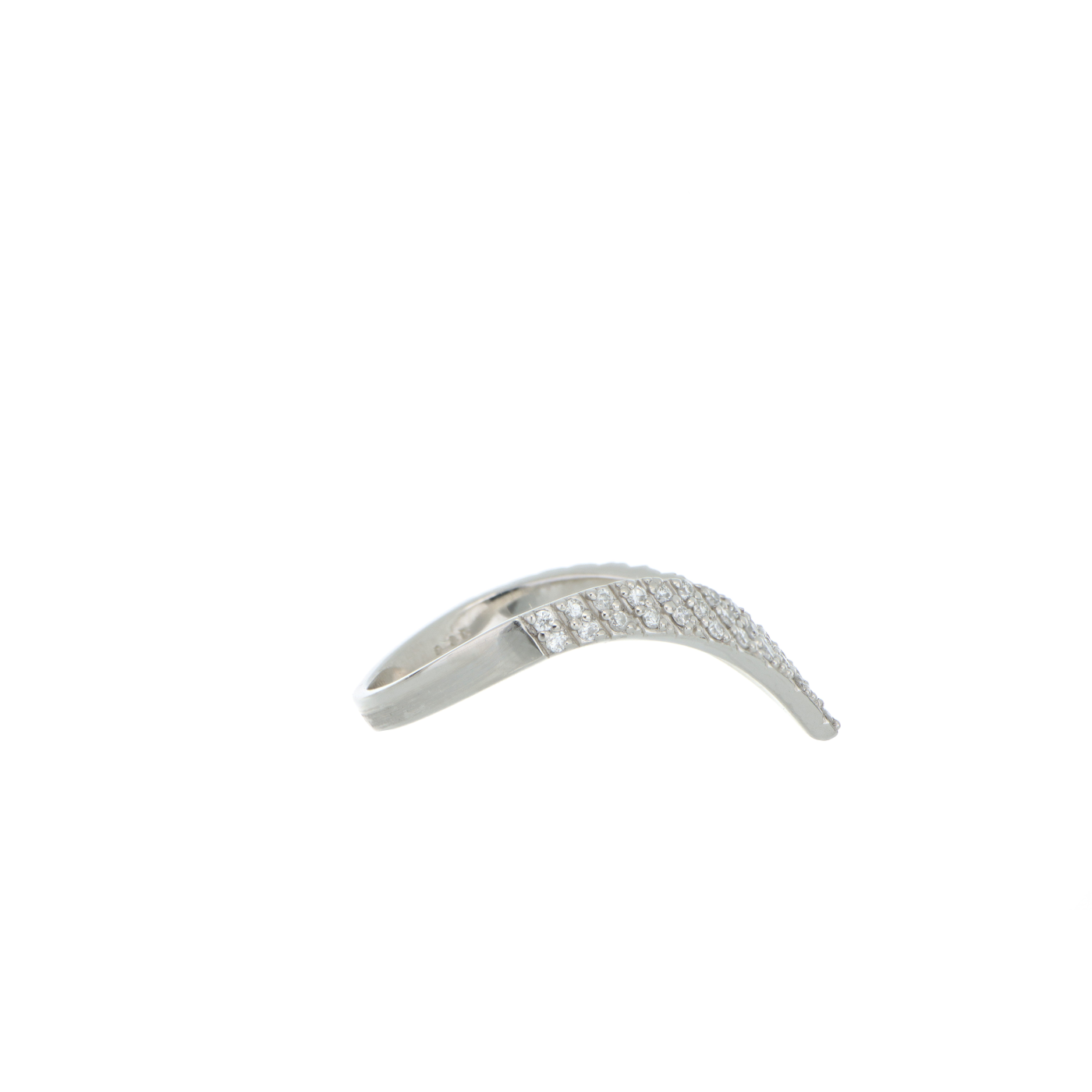 40007 Platinum 900 V-Shaped Diamond Multi-Stone Ring