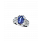 Oval-Cut Natural Blue Sapphire Ring With Platinum Band