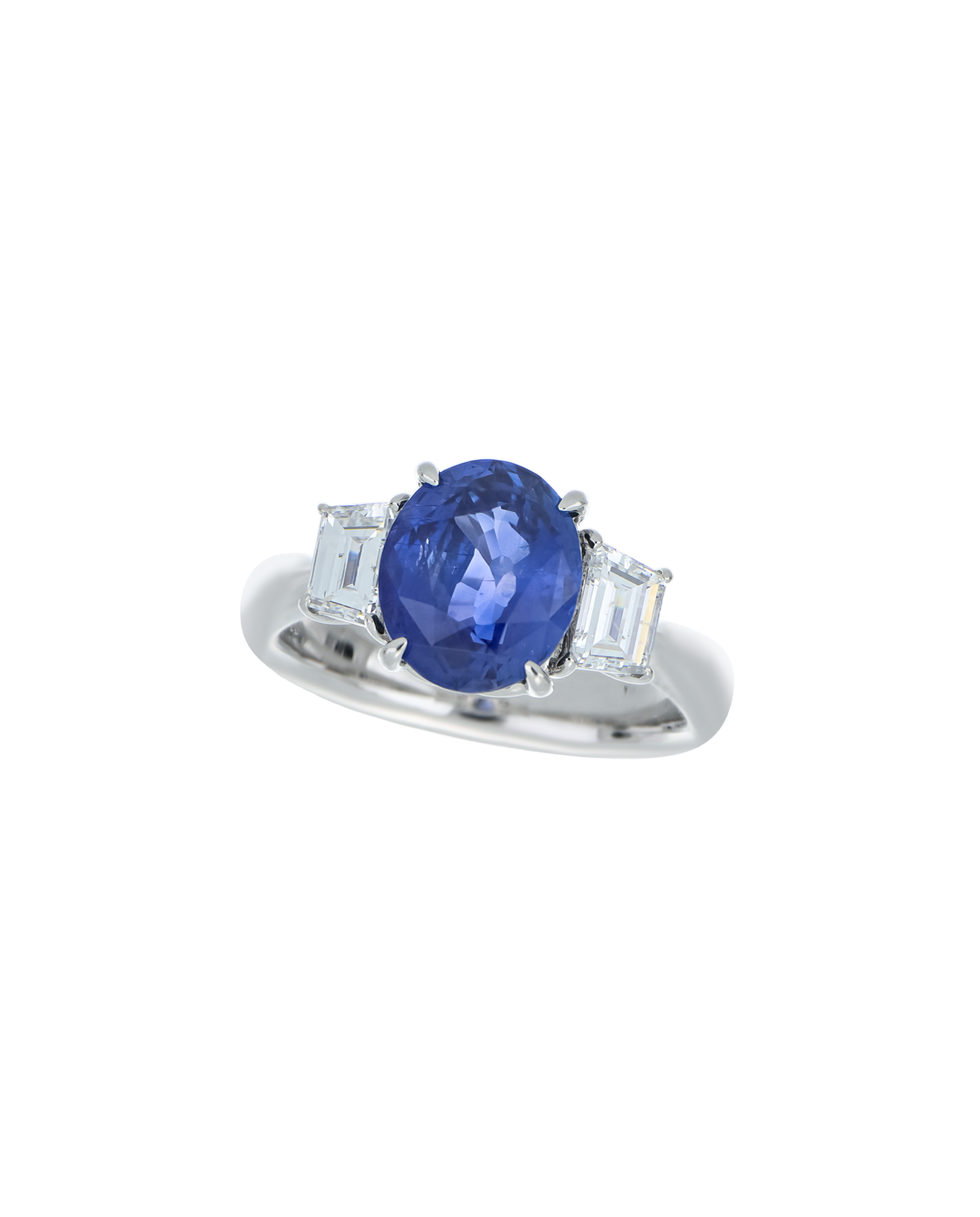 Blue Sapphire Oval Platinum Ring for Proposal Day