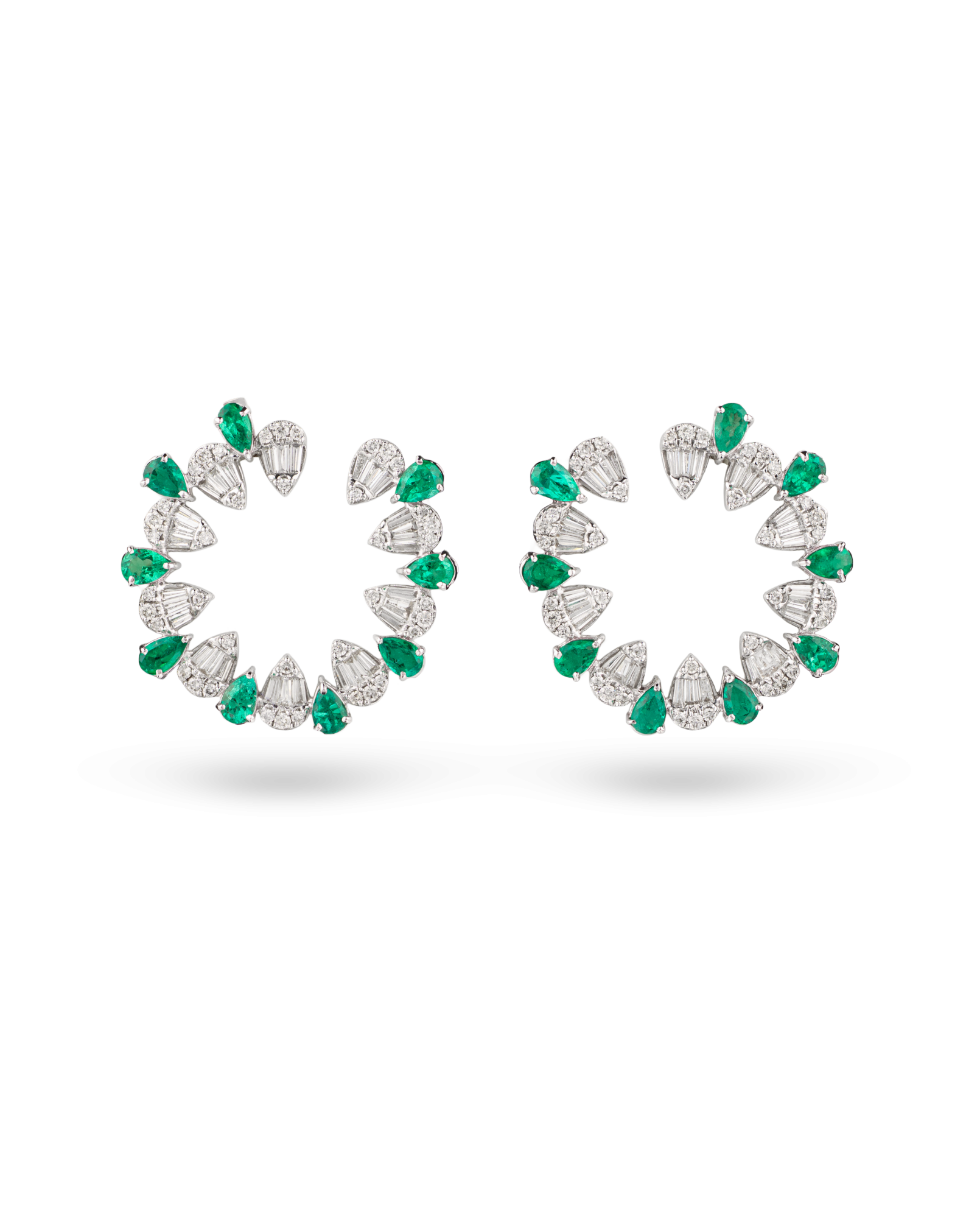 2.02 Ct Emerald & Diamond Wreath Earrings