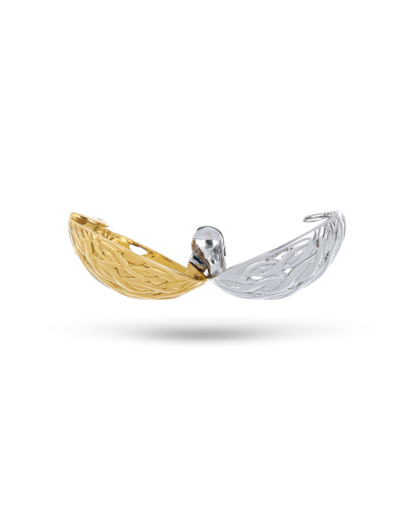 Intricate Openwork Ear Cuff in Yellow Gold & White Gold