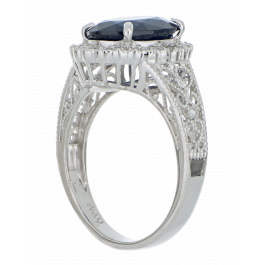Oval Sapphire and Diamond Halo Ring 3.8 ct Sapphire in Platinum 900