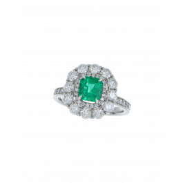 Emerald Minimalistic Ring for Women In Platinum