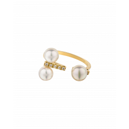 K18 Yellow Gold Akoya Baby Pearl Ring
